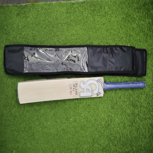 Un grade entièrement assommé anglais Willow Cricket Bats Cricket Bats English Willow Grade 1 - Product Image 1