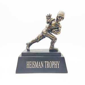 Heisman Trophy 20cm College Football Mvp Trophy Cup Basketball Sports Champion Souvenir Resin Arts Crafts