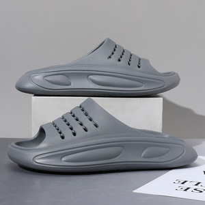 Chanclas de Verano para Hombre, Color Gris, Suela Suave Antideslizante, Sandalias de Playa para Exteriores, Calzado Informal, Disponibles en Tallas para Adultos - Product Image 1