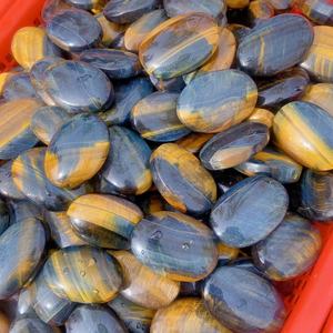 Vendite calde naturale <span class=keywords><strong>occhio</strong></span> <span class=keywords><strong>di</strong></span> <span class=keywords><strong>tigre</strong></span> <span class=keywords><strong>blu</strong></span> <span class=keywords><strong>di</strong></span> cristallo curativo pietre cadute palma per la decorazione del Fengshui decorazione della casa - Product Image 2
