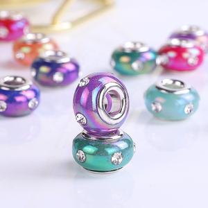 Perles en résine à grand trou, vente chaude, perles d'espacement, bracelet à breloques, fabrication de bijoux DIY, couleurs mélangées, diamètre extérieur de 14 mm, style moderne - Product Image 4