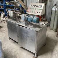 Mélangeur sous vide à deux lames Sigma, extrudeuse à décharge hydraulique, haute efficacité de mélange pour caoutchouc silicone, machine en acier inoxydable