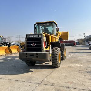 स्कॉन्डहैंड चीनी मूल व्हील लोडर ने लियूगोंग lg936l लोडर का उपयोग किया 3 टन एक मजबूत और शक्तिशाली इंजन से लैस है। - Product Image 3