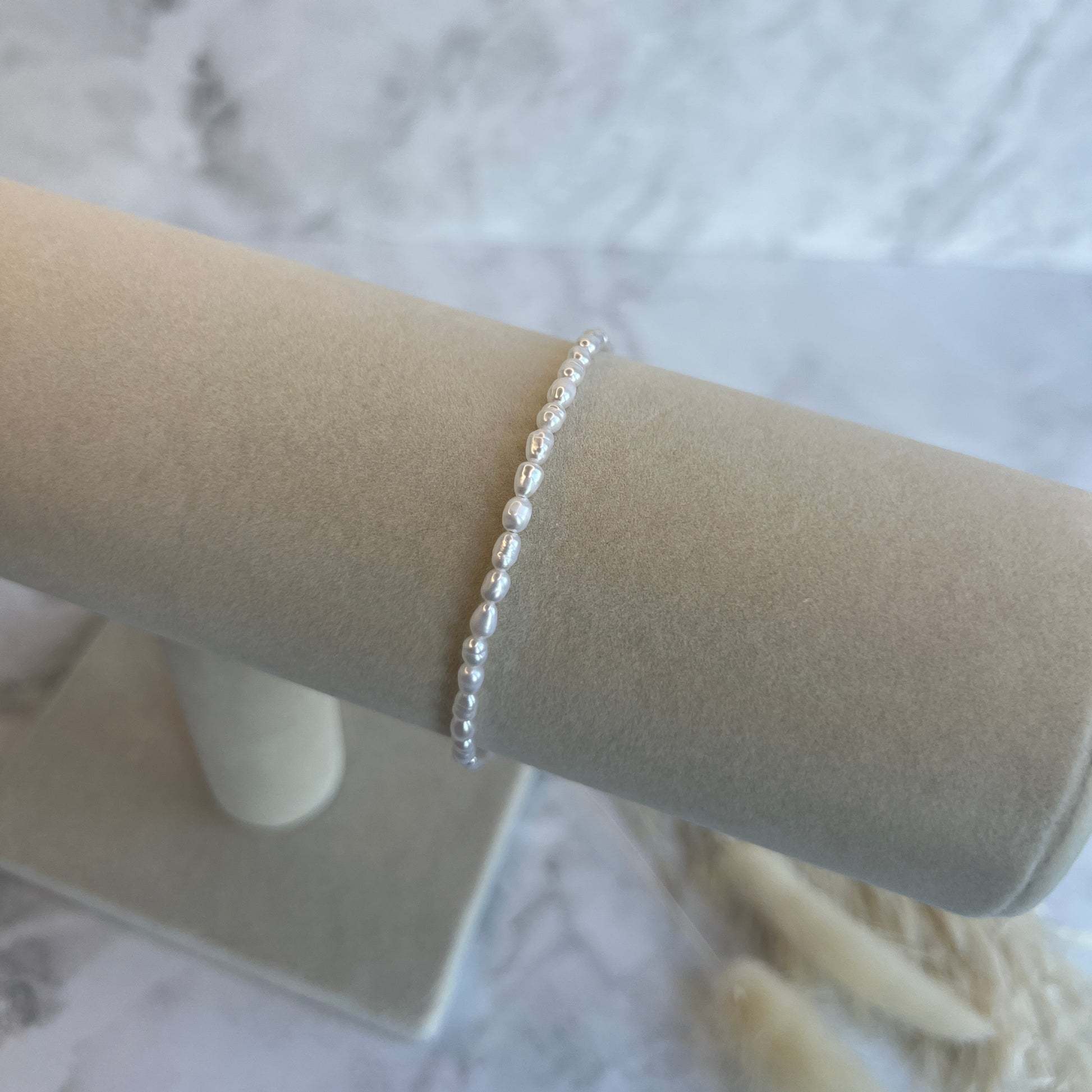 White 3-4mm