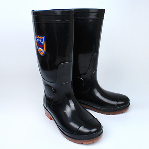 Botas de Lluvia Impermeables de Caña Alta para Hombre, Suela Negra Antideslizante y Resistente al Aceite, Botas de Trabajo de PVC - Product Image 3