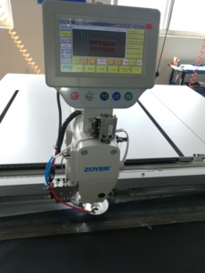 จักรเย็บผ้าอุตสาหกรรมระบบคอมพิวเตอร์ รุ่น ZY9080CNC แบบเตียงยาว อัตโนมัติ - Product Image 4