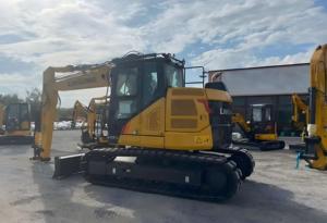 รถขุดไฮดรอลิก 15 ตัน รุ่น 915F พร้อมเครื่องยนต์ทรงพลัง ปั๊มไฮดรอลิก PLC เกียร์บ็อกซ์ รับประกัน 1 ปี ลดราคาพิเศษ - Product Image 5