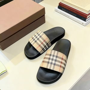 รองเท้าแตะแบบสวมดีไซน์หรูหราคุณภาพสูง ลายตาราง กันลื่น สายรัดเส้นเดียว ทันสมัยและมีสไตล์ เหมาะสำหรับใส่ลำลองกลางแจ้งในฤดูร้อน - Product Image 4