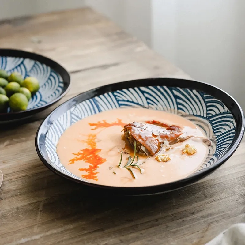 Pintura à mão com design exclusivo, pratos de cerâmica para servir pratos de salada de cerâmica para restaurante
