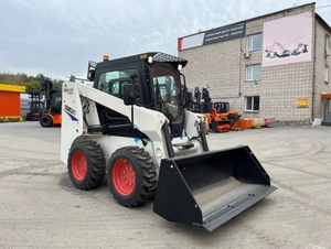 สินค้าขายดี รถตักล้อยาง Skid Steer รุ่น Cdm307 เครื่องจักรก่อสร้าง 3 ตัน 44.74 กิโลวัตต์ พร้อมระบบไฮดรอลิกไพลอต - Product Image 3