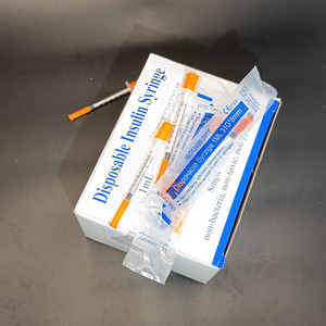 <span class=keywords><strong>Seringue</strong></span> à insuline 31G 8 mm stérile jetable, seringues stériles de 0,5 ml avec aiguille 5/16 et jauge 31G 0,5 ml 6 mm pour usage vétérinaire - Product Image 3