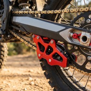Guide-chaîne CNC anodisé rouge compatible avec les séries <span class=keywords><strong>Honda</strong></span> CR/CRF, pièces de mise à niveau pour protection de chaîne de moto tout-terrain - Product Image 3