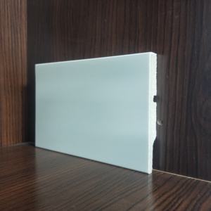 <span class=keywords><strong>Plinthe</strong></span> en bois de <span class=keywords><strong>plinthe</strong></span> en PVC moderne de l'usine chinoise pour 100% garnitures de sol imperméables pour hôtels 100% sécurité garantie - Product Image 3
