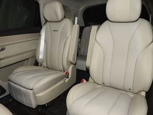 AITO M7 SUV électrique haut de gamme, confortable et élégant, véhicule hybride à énergie nouvelle de taille moyenne et grande avec autonomie étendue - Product Image 4