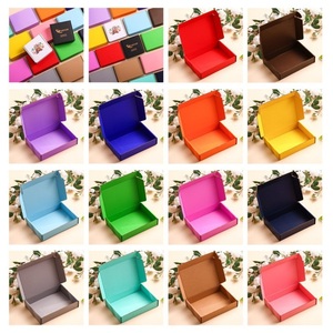 Cajas de Envío al por Mayor con Logotipo Personalizado, Caja de Regalo Cuadrada Tipo Avión con Impresiones Coloridas para una Entrega Segura - Product Image 6