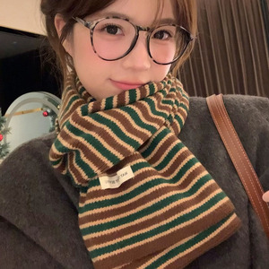 Bufanda de punto a rayas con tacto de cachemira al por mayor – Calentador de cuello cálido para invierno, bufanda unisex estilo coreano vintage para parejas - Product Image 2