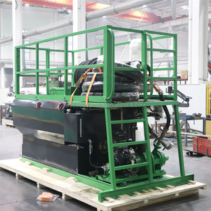 Machine d'hydro-semeuse portable 2000 litres avec <span class=keywords><strong>pompe</strong></span> à pulvérisation de paillis <span class=keywords><strong>pour</strong></span> l'aménagement paysager des pelouses, des fermes et des pentes - Product Image 4