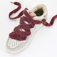 Lacets Coolstring larges en peluche, en fibre de hippocampe, doux et moelleux, pour baskets, bottes et chaussures décontractées d'hiver