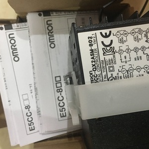 โอมรอน E5CC-CQ2ASM-002 เครื่องควบคุมอุณหภูมิแบบดิจิตอล 24 โวลต์ 12 แอมป์ สำหรับใช้งานในอุตสาหกรรม - Product Image 4