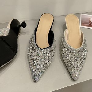 Tacones de Mujer Elegantes con Pedrería Plateada, Mules Sexys de Tacón Bajo para Damas - Product Image 3