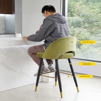 Tabouret de bar moderne et simple avec dossier pour la maison, l'îlot de cuisine, chaise de bar nordique de luxe léger pour le comptoir de réception