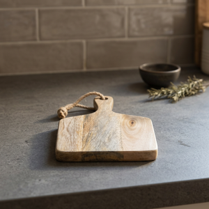 Tabla de Cortar de Madera Rectangular con Asa, Acabado Natural - Product Image 3