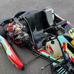 Kart de Carreras de Alto Rendimiento 2025 con Pedal, Unidad de Potencia de 7.0KW, Caja de Cambios de 4 Velocidades, Compatible con Temporizador AIM, Listo para Competir al Aire Libre - Product Image 6