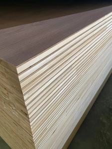 Panneau en <span class=keywords><strong>bois</strong></span> massif de <span class=keywords><strong>sapin</strong></span> chinois à faible teneur en formaldéhyde E0, idéal pour les armoires de cuisine modernes, les placards et les bibliothèques - Product Image 6