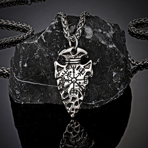 Collier avec pendentif flèche en acier inoxydable pour hommes, symbole de boussole viking, bijoux à la mode, cadeau - Product Image 1