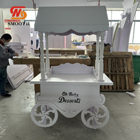 Chariots à bonbons mobiles pour la présentation de gâteaux d'anniversaire et de desserts, design personnalisé SMOOTH