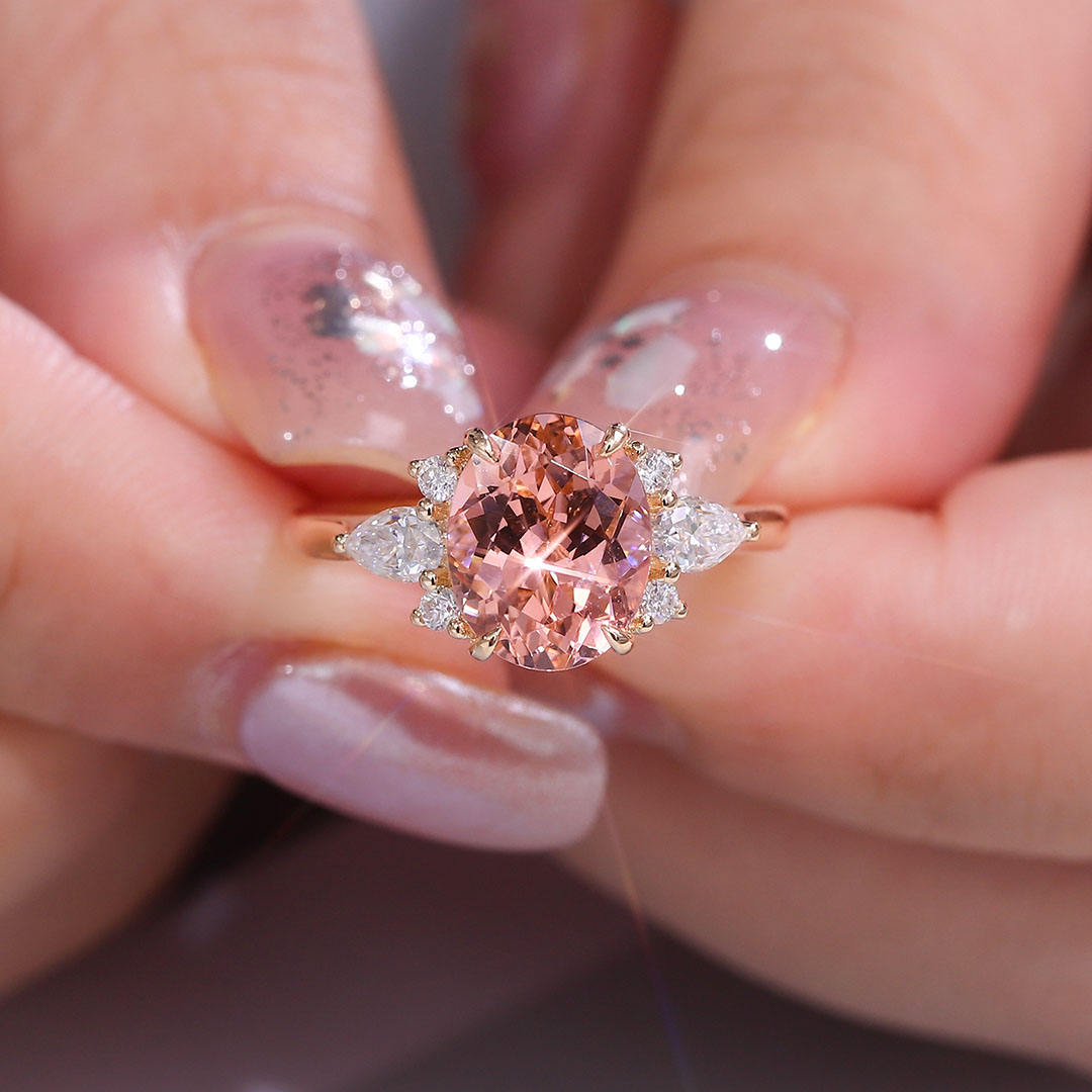 Bague en or 10 carats avec pierres précieuses de laboratoire