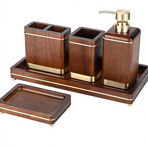 Juego de Accesorios de Baño de Madera con Acabado Natural para el Hogar, Hotel, Spa, Salón y Habitación de Huéspedes - Product Image 1