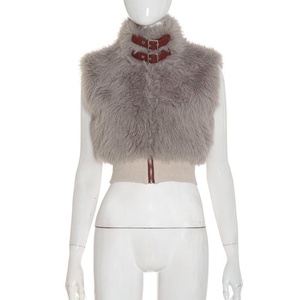 Nuevo <span class=keywords><strong>Chaleco</strong></span> Corto de Felpa sin Mangas con Cremallera y Hebilla Metálica de Cuero para <span class=keywords><strong>Mujer</strong></span>, Colección Otoño-Invierno - Product Image 4