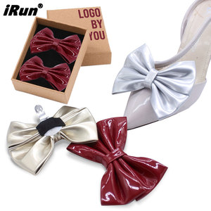 <span class=keywords><strong>IRun</strong></span> Décorations de <span class=keywords><strong>chaussures</strong></span> personnalisées à double nœud, clips détachables pour talons hauts et <span class=keywords><strong>chaussures</strong></span> de sport, ornements de mode en strass - Product Image 1