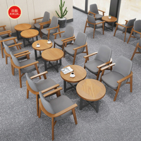 Ensemble de meubles de restaurant, chaises et tables en bois de style moderne pour bar, pour les cafés et les restaurants