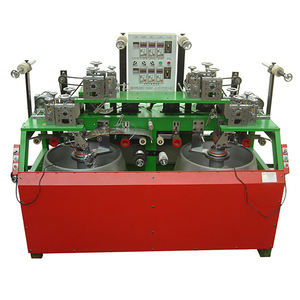 Machine à mouler les guirlandes en PE/PP pour sapins de Noël, machine d'emballage de sapins de Noël, machine à floquer les sapins de Noël - Product Image 2