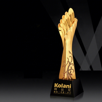 Trofeo de Cristal Pulido Hecho a Mano con Logotipo Grabado Personalizado al por Mayor, Recuerdos y Premios Chapados en Oro