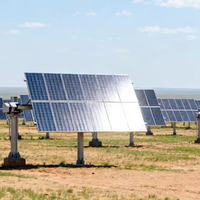 Supports de montage pour panneaux photovoltaïques à suivi solaire, structure en acier réglable pour systèmes solaires au sol de grande échelle