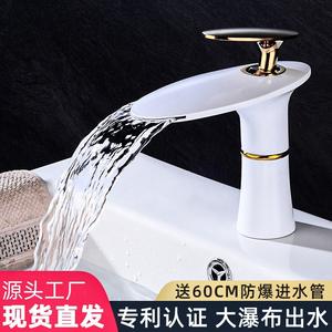 Grifo de lavabo negro de un solo orificio con caño en cascada, de cobre, montado en el encimera, estilo contemporáneo - Product Image 4