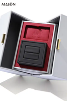 Boîte de rangement de bague de collier avec boucle en métal boîte cadeau de bijoux personnalisés en cuir boîte d'emballage de bijoux de collier à double anneau ouvert