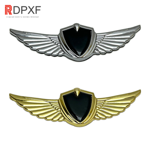 Autocollant de <span class=keywords><strong>logo</strong></span> d'aile en caoutchouc flexible pour voitures, autocollant stéréoscopique 3D personnalisé pour la modification de la carrosserie latérale arrière, style sportif, autocollant de <span class=keywords><strong>logo</strong></span> de <span class=keywords><strong>voiture</strong></span> - Product Image 1