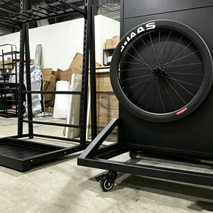 Présentoir sur pied en métal personnalisé pour roues de <span class=keywords><strong>vélo</strong></span>, support commercial pour jantes de <span class=keywords><strong>vélo</strong></span> pour magasins de détail - Product Image 4