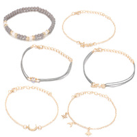 Bracelet chaîne en alliage de zinc plaqué or, style bohème vintage, avec lune, étoile et cœur, pour femme, idéal pour un anniversaire - Vente en gros