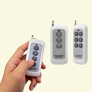 Control Remoto Universal RF 433MHz, 6 Botones Digitales, Panel Gris, Antena Telescópica, Transmisor Inalámbrico para Cabrestante Industrial - Product Image 1