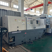 Articles d'occasion de précision ultra-élevée, tour CNC Okuma L390E pour le tournage de pièces d'arbre de moyenne taille et de haute précision.