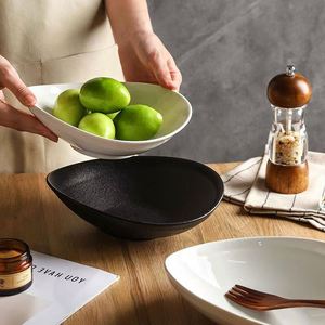Tazón de Cerámica Irregular Estilo Europeo para Yogur, Color Blanco y Negro, Tazón de Cereales de Alta Gama, Tazón para Postre, Frutas y Ensaladas - Product Image 1