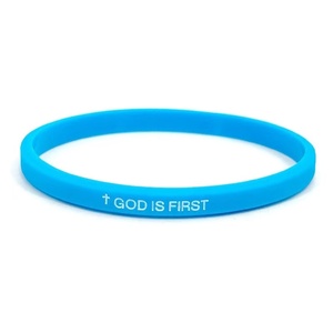 Braccialetto in Gomma Multicolore con Scritta 'God Is First', Marca Sportiva di Moda, Braccialetto in Silicone Colorato da 5mm - Product Image 4