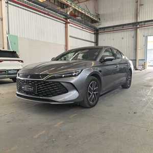 BYD Qin L DM-i 120 km Transcend Edition PHEV Berline d'occasion 2025, conduite à gauche, faible kilométrage, véhicule à énergie nouvelle - Product Image 1