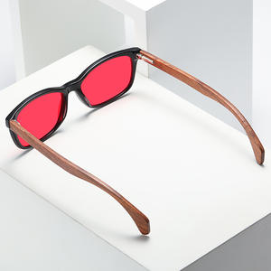 <span class=keywords><strong>Gafas</strong></span> de sol a la moda para hombre y mujer, lentes de Color rojo, verde, ceñido, corrector, Color ciego, fabricantes al por mayor - Product Image 3