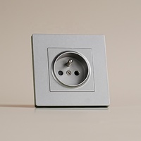 Enchufe de pared de tipo francés moderno de alta calidad para el hogar enchufe eléctrico de la UE 16A 220V salidas de Material de cobre para Smart Home Gold